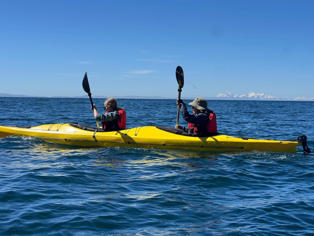 Travesía en Kayak Taquile + Remo en Uros